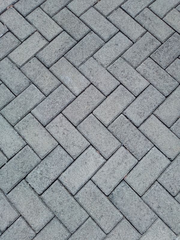 How Interlocking Pavers Enhance Commercial Curb Appeal